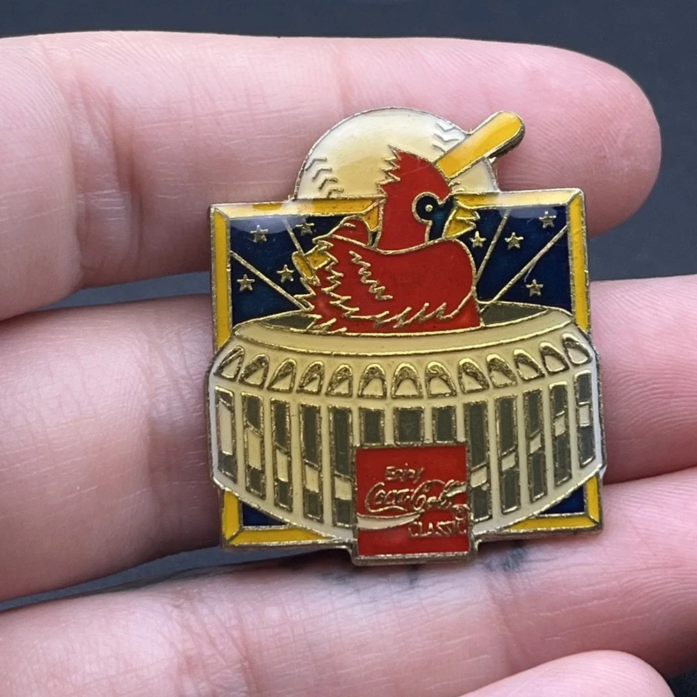 Coca Cola Coke St. Louis Cardinals‎ MLB Baseball Lapel Hat Pin